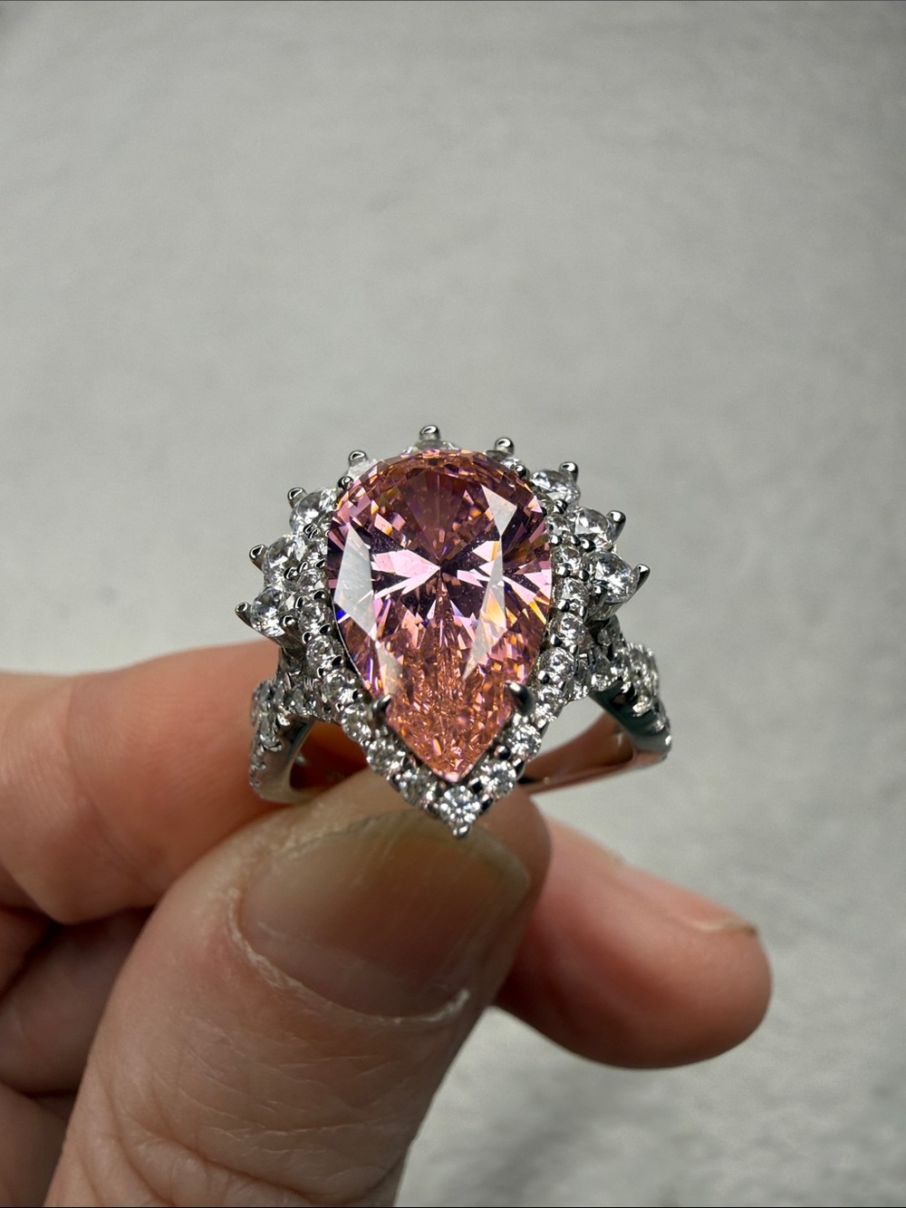 7.5 ct Pink Sapphire and Moissanite ring Size 7 - Picture 3 of 6